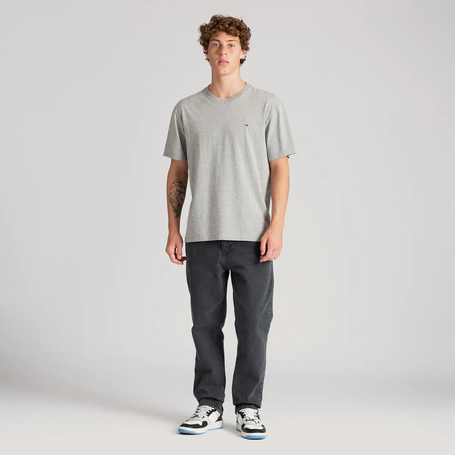 Classic Slim C-Neck T-Shirt - Light Gray