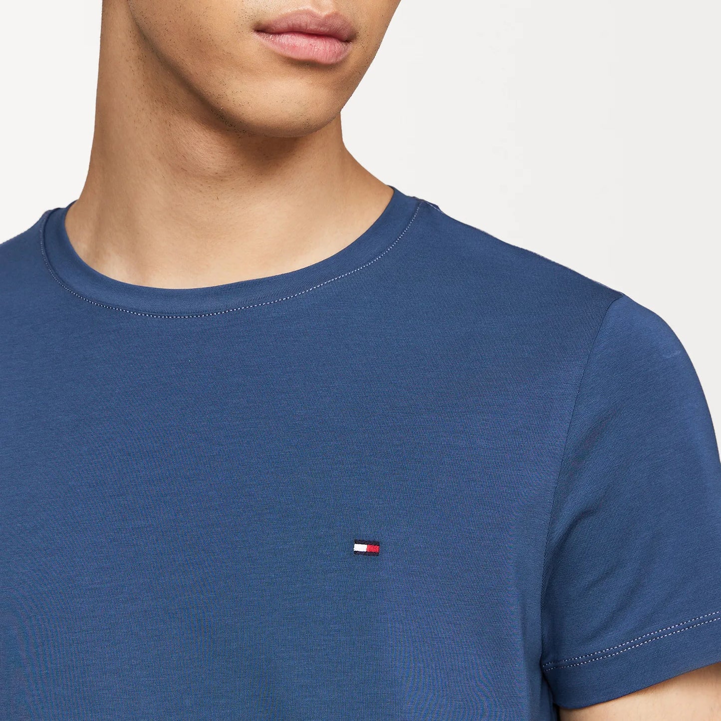Classic Slim C-Neck T-Shirt - Blue