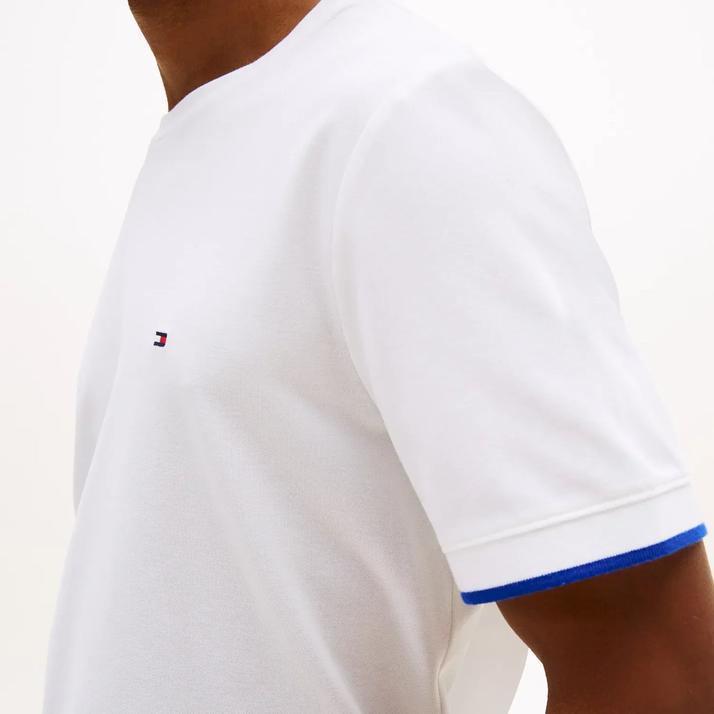 Classic Slim C-Neck T-Shirt - White